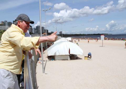 Praia da Ponta Negra será reaberta à população no domingo